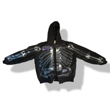 Load image into Gallery viewer, SM J. WALK’D CARHARTT JACKET M
